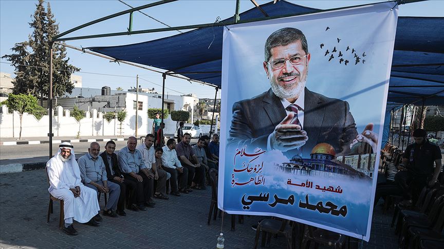 Gazze'de Muhammed Mursi için taziye çadırı kuruldu