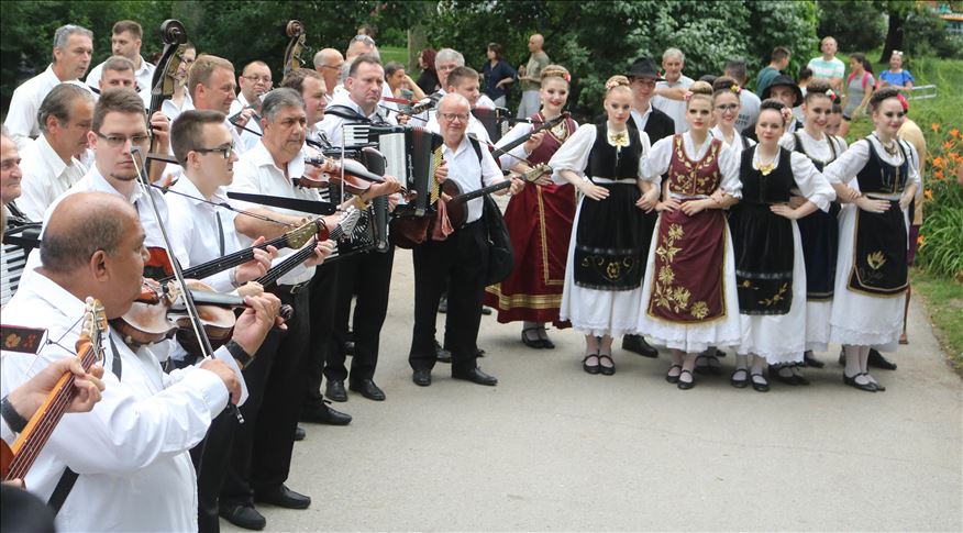 Novi Sad: Stotinu tamburaša najavilo "Tamburica fest"