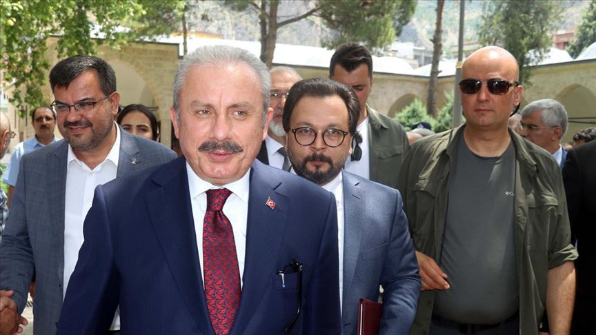 'Gün, küçük siyasi kavgaların tartışma ortamında zaman yitirme günü değil'