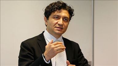 اهدای جایزه «بهترین پژوهش علمی» به دانشمند ترک در آمریکا