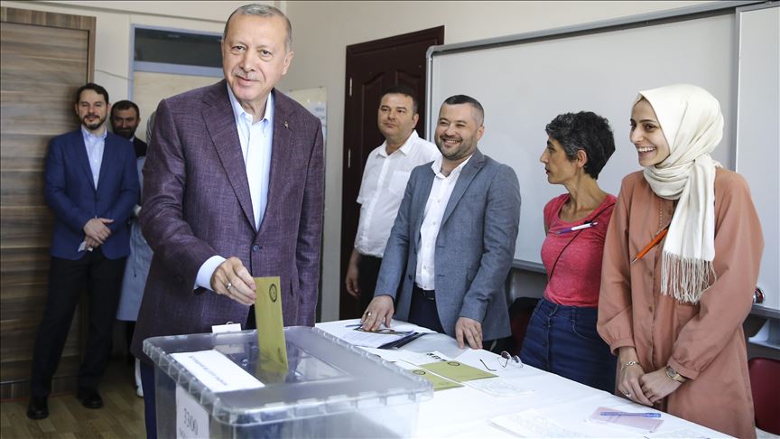 Erdogan nakon glasanja u Istanbulu: Birači će donijeti najispravniju odluku
