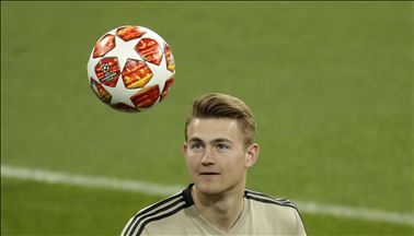 Zvijezda Ajaxa Matthijs de Ligt odabrao Juventus