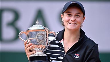 Barty becomes new No.1 in women's tennis