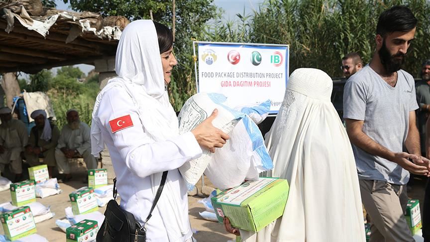 صور الأناضول.. دليل الراغبين في مساعدة اللاجئين