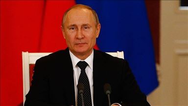 Putin extends Russian retaliatory sanctions against EU