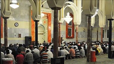 حمله مسلحانه به نمازگزاران در مسجدی در اسپانیا