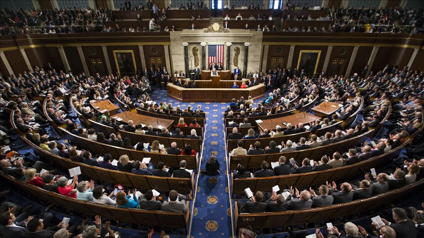US lawmakers unveil bill to block funds for war on Iran