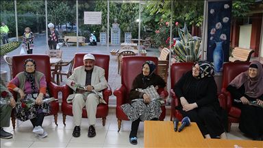 Devlet 14 bine yakın yaşlının yuvası oldu