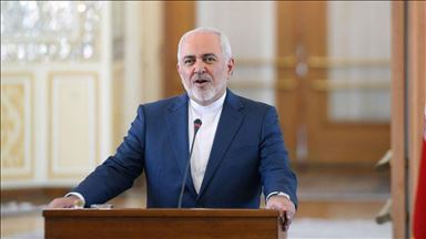 ظریف: جان بولتون برای جنگ توطئه می کند
