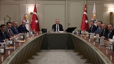 AK Parti MYK toplantısı sona erdi