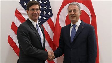 Turkish, US top defense officials discuss F-35, Syria