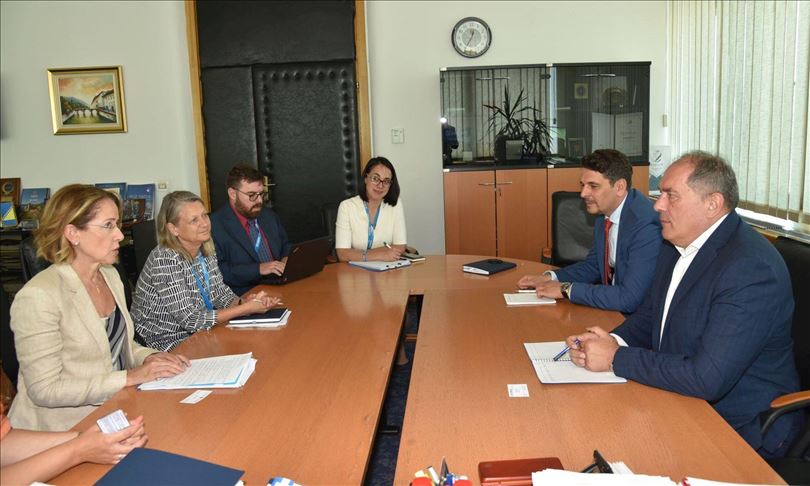 Mektić s delegacijom UNHCR-a razgovarao o izbjeglicama i migrantima u BiH