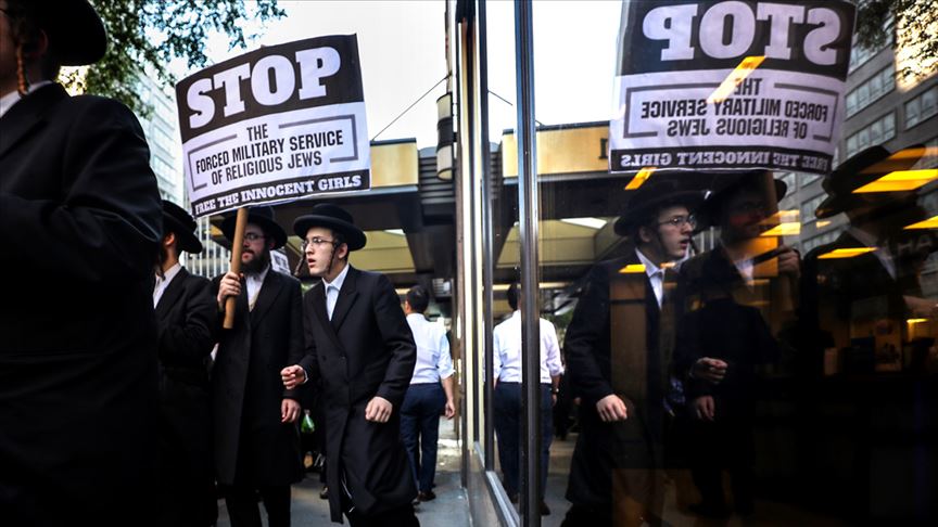 Binlerce Ortodoks Yahudi, İsrail'in zorla askere almalarına 'hayır' dedi 