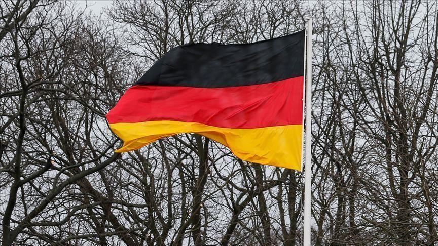 Germany: Courage award for racial attack victims