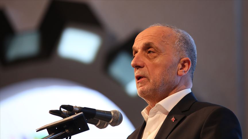 Mevsimlik işçiler işbaşı için onay bekliyor