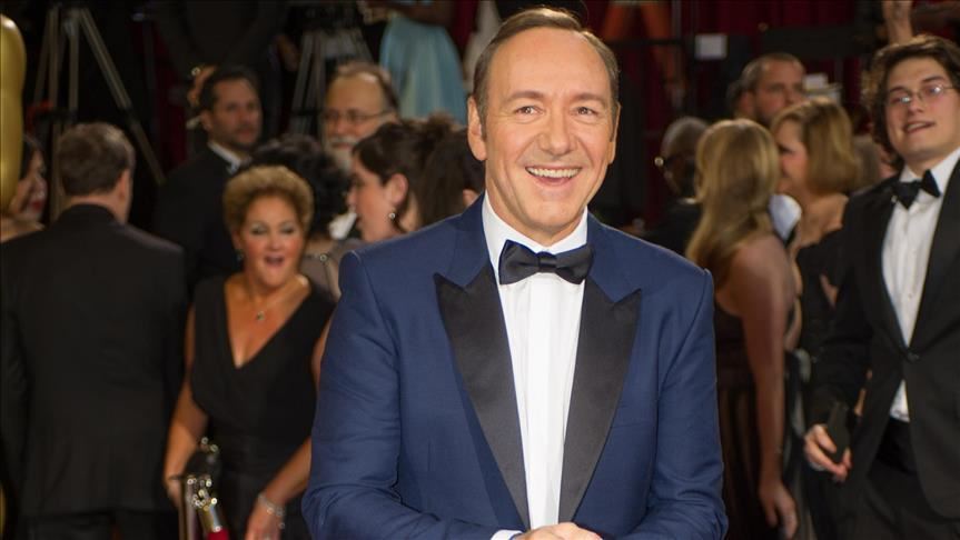 US: Kevin Spacey accuser drops groping lawsuit 