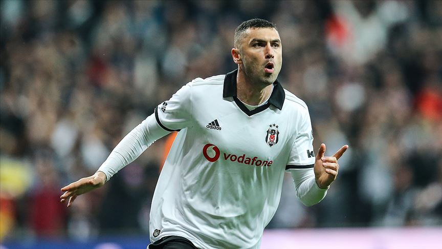 Burak Yılmaz ameliyat edildi