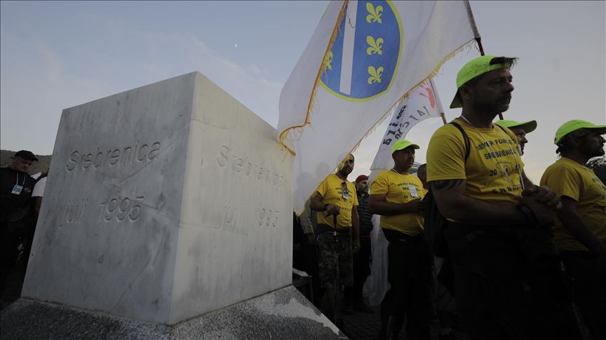 Učesnici Marša mira stigli u Potočare: Na čelu kolone preživjeli Srebreničani 