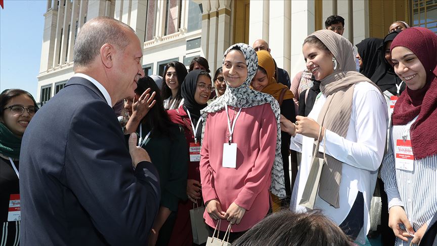 Cumhurbaşkanı Erdoğan Amerikalı öğrencilerle