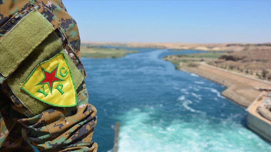 Fransa terör örgütü YPG/PKK için 'çöpçatanlık' yapıyor