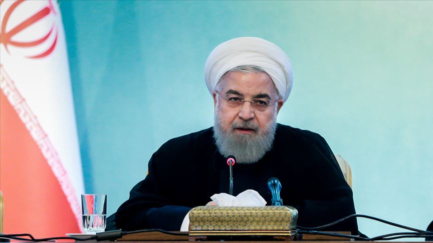 Ruhani'den petrol tankerini alıkoyan İngiltere'ye uyarı