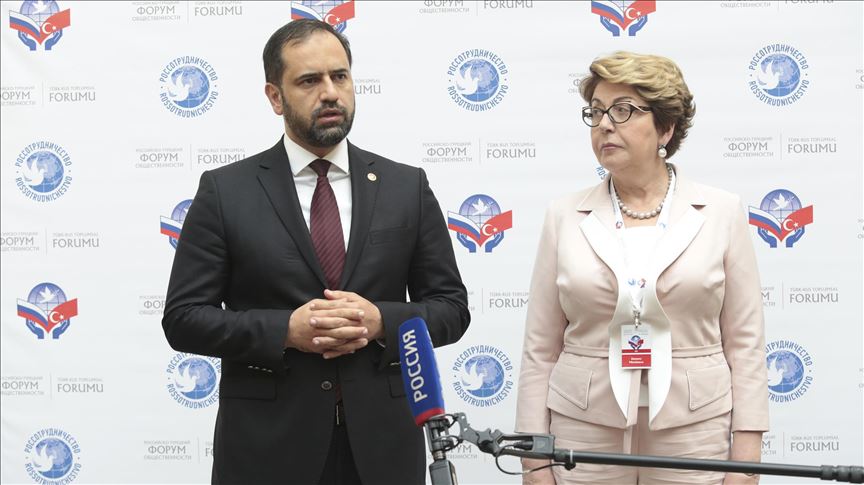 Filloi forumi publik ruso-turk në Shën Petersburg