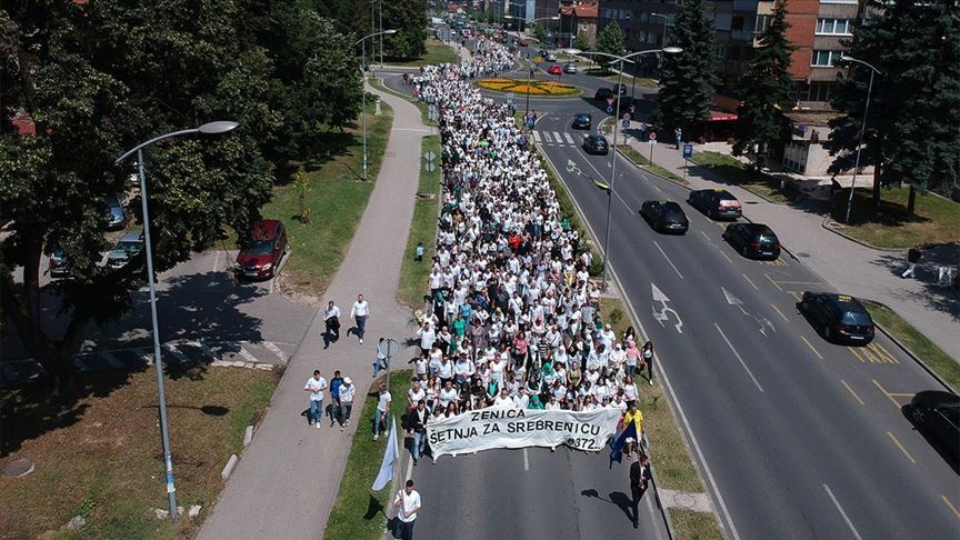 Šetnja u Zenici u znak sjećanja na žrtve Srebrenice