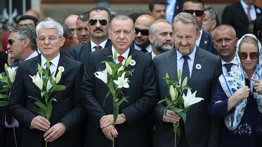 Erdogan: "Le génocide de Srebrenica ne sera jamais oublié"