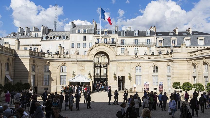 France: le Gouvernement met l’exemplarité des ministres à l'examen 