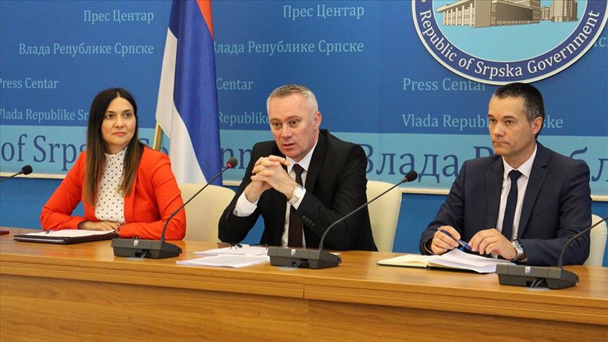 Vlada RS: Izmjenama zakona do zabrane preprodaje trupaca