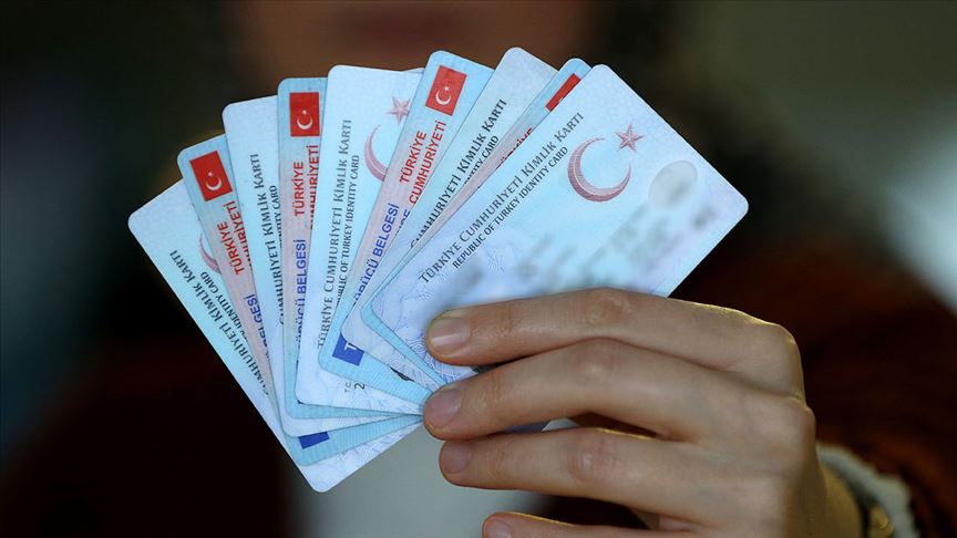 Yabancı yatırımcılardan 981'i Türk vatandaşı oldu
