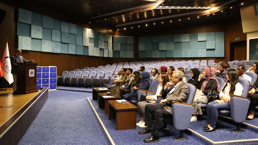 Stratejik Düşünce Enstitüsü öğrencilerinden AA'ya ziyaret