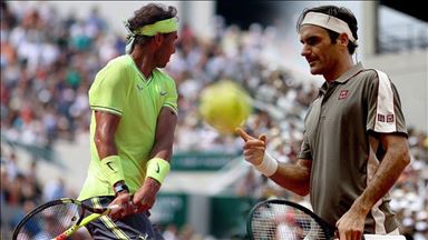 Nadal, Federer akan berhadapan di semifinal Wimbledon