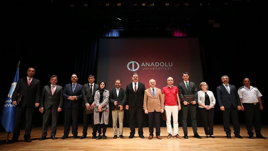 Hain darbe girişimine karşı etkili habercilik yapan AA çalışanlarına ödül