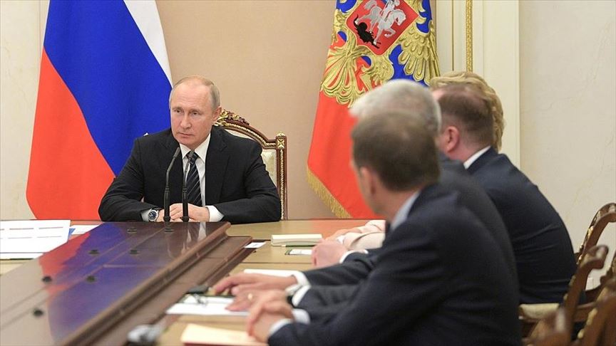 Путин обсудил Украину с членами Совбеза России