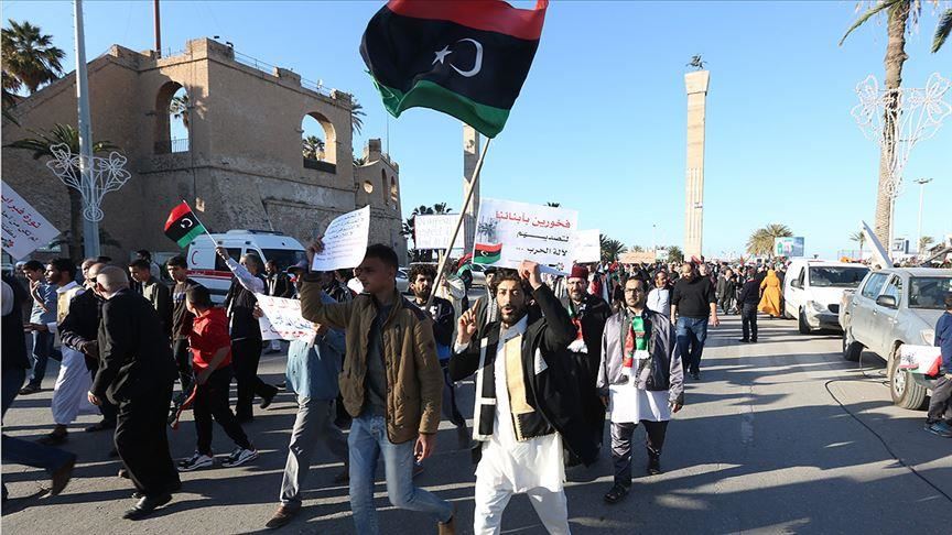 "الوفاق" الليبية تطالب باريس توضيح وجود أسلحة فرنسية في غريان