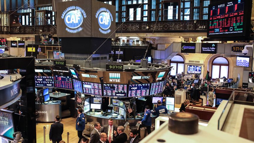 Borsalar ilk yarıda küresel risklere aldırmadı