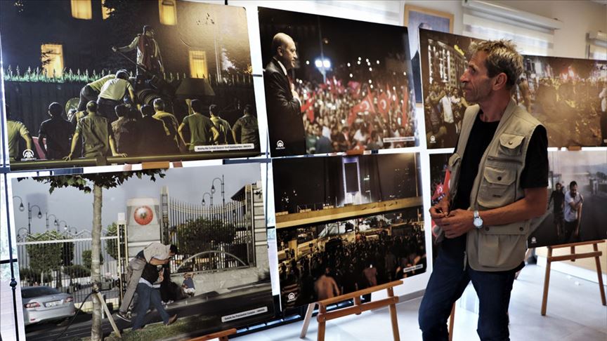 Kosova'da AA'nın darbe girişimi fotoğrafları sergisi