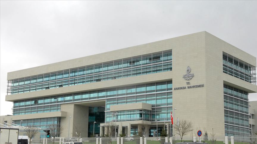 Anayasa Mahkemesi 24 yıllık gecekondunun yıkımını haksız buldu