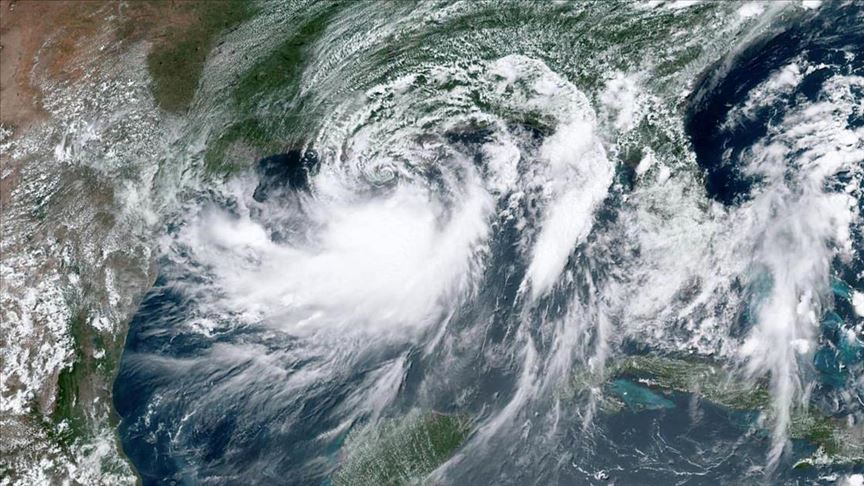 SAD: Tropska oluja Barry približava se obali, bez struje ostalo skoro 30.000 potrošača