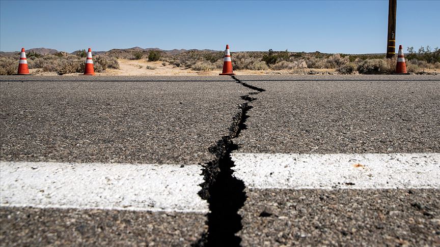 Filipinler ve Japonya'da deprem