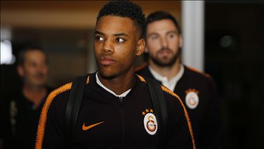 Fenerbahçe transferon ish-futbollistin e rivalit, Galatasaray