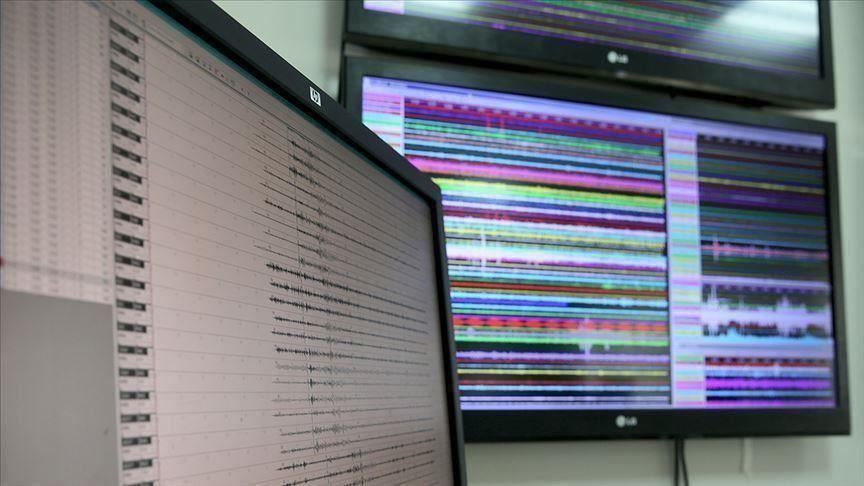 إندونيسيا.. زلزال بقوة 7.3 درجات يضرب المنطقة الشرقية