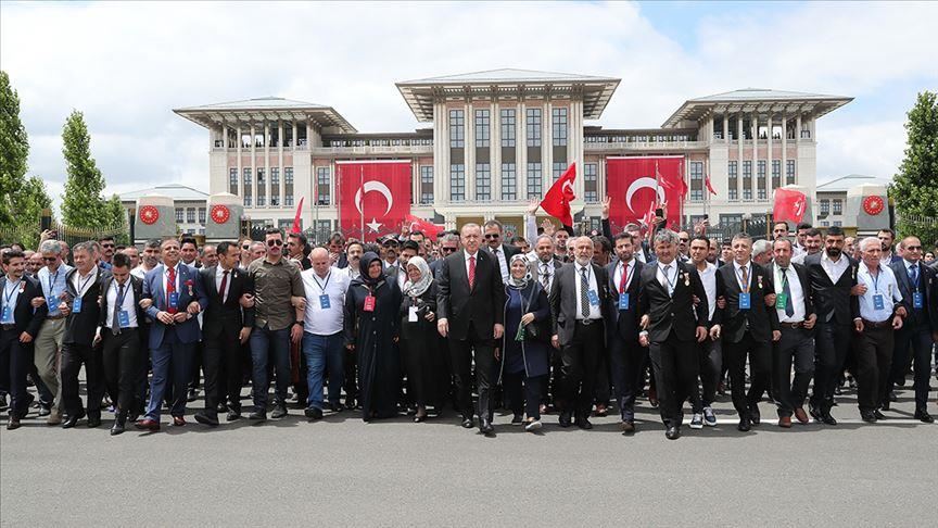 Turquie : le président Erdogan se rend au mémorial des martyrs du 15 juillet à Ankara