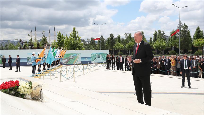 В Анкаре чтят память героев событий 15 июля 