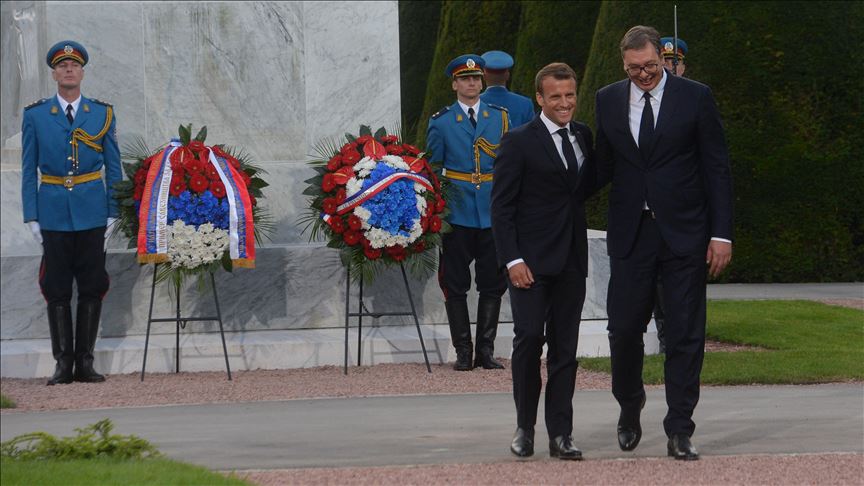 Macron građanima na Kalemegdanu: Francuska voli Srbiju, onako kako je Srbija volela nju