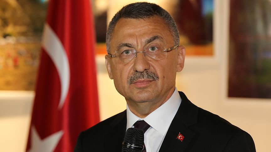 Le vice-président turc, Oktay rend hommage aux martyrs du 15 juillet 