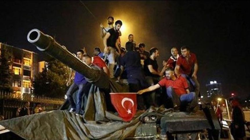 Турецкая журналистка поделилась видео ночи 15 июля 2016 года