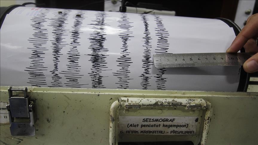 Gempa rusak bangunan sekolah hingga pura di Bali