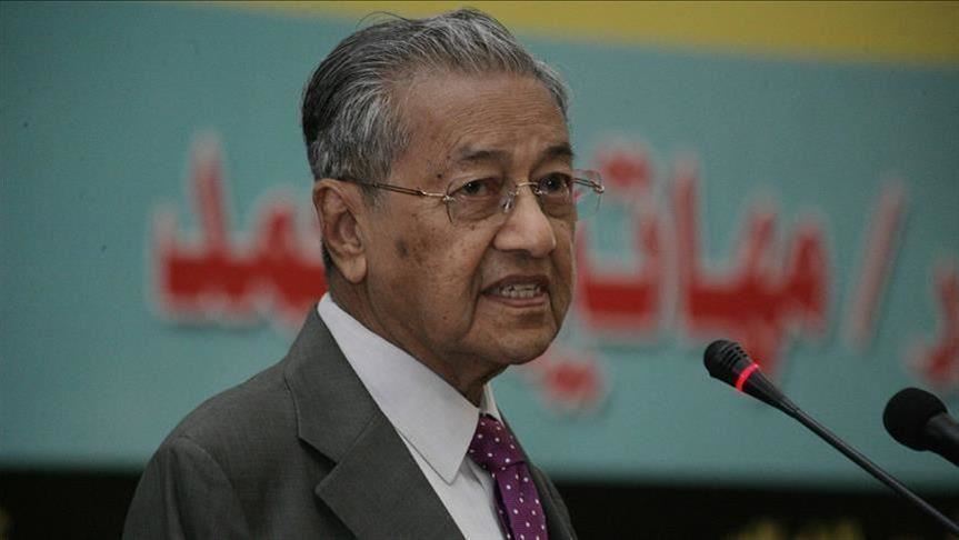 Mahathir sita Rp3,4 triliun dari perusahaan China